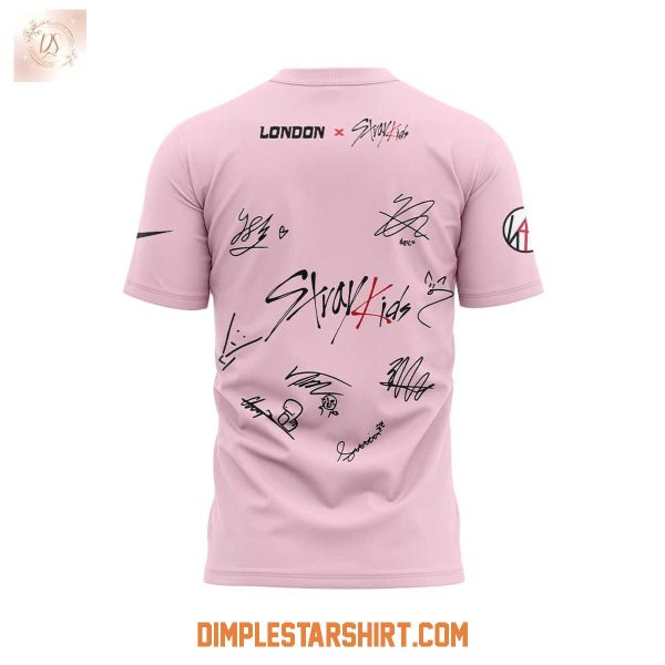 Stray Kids ATE Love London Signature Pink Hoodie T Shirt